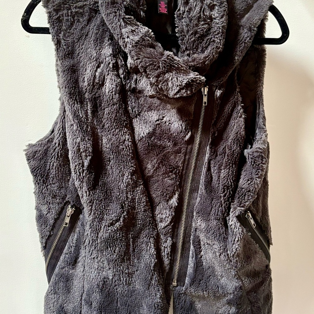 Cozy Charcoal Faux Fur Vest Layering Staple Material Girl Women XL